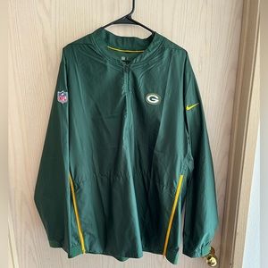 Green Bay Packers windbreaker